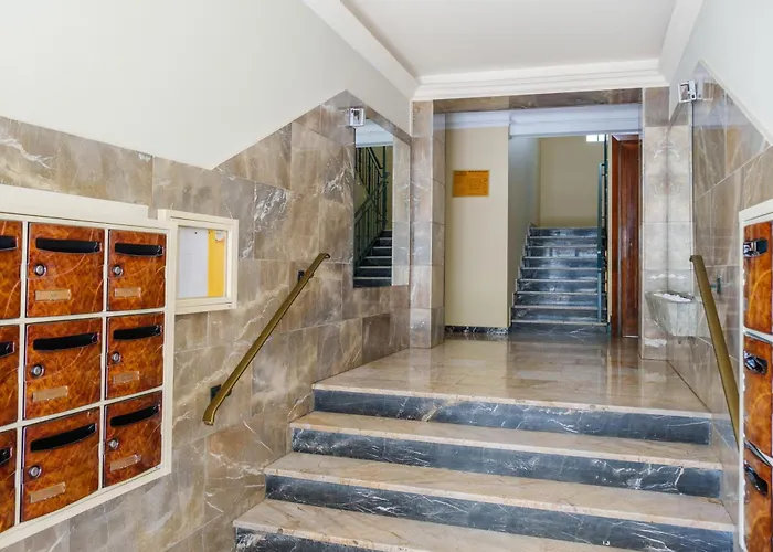 Apartment Evasion Cannoise